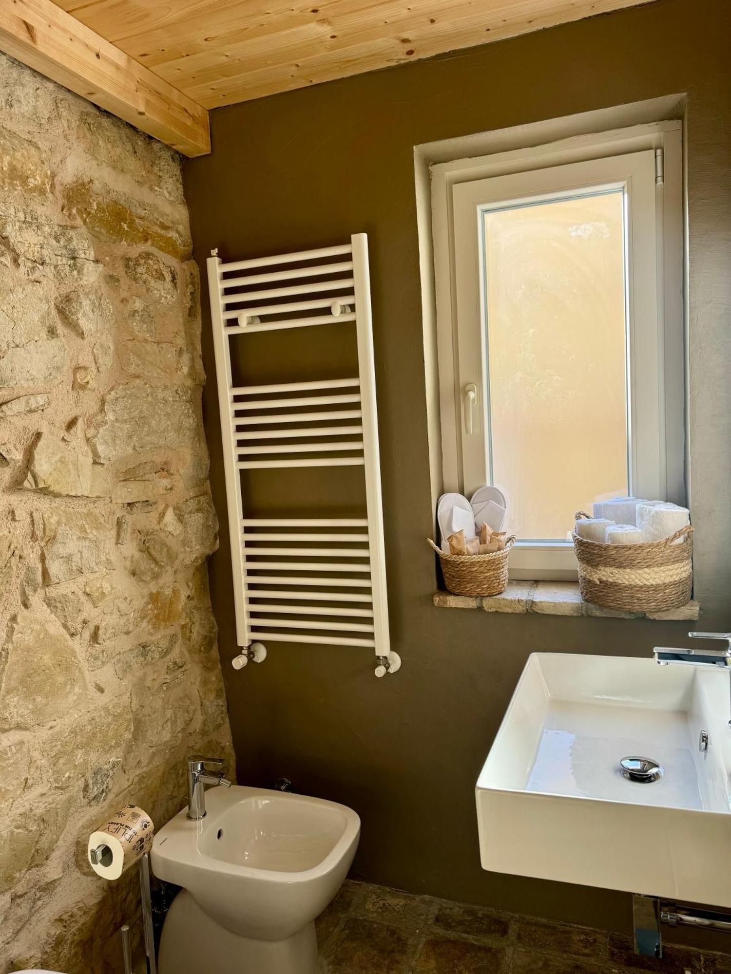 Retro Apartment Castel Di Sangro Ngoại thất bức ảnh